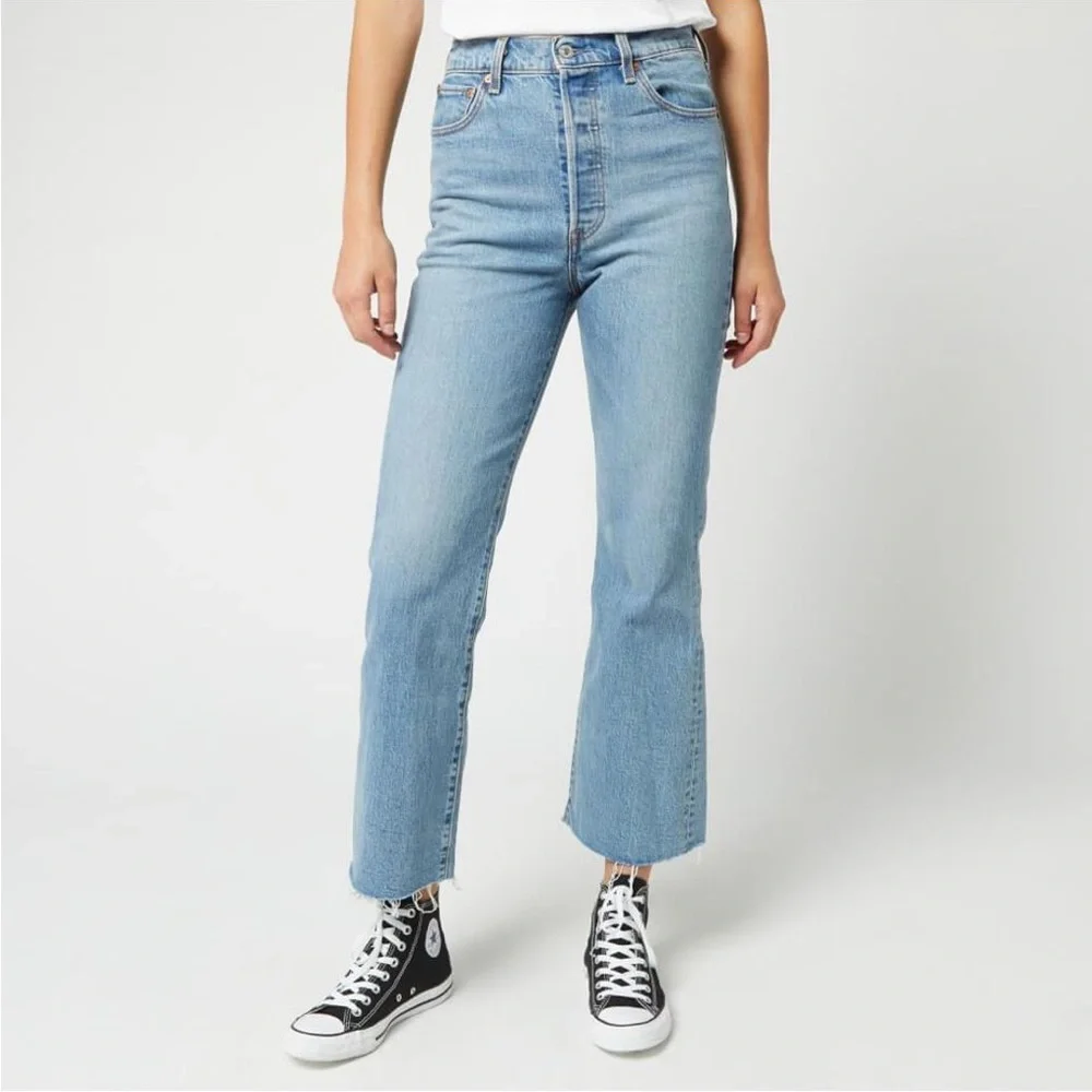 Levi’s jeans flare crop - Picture 1 of 5